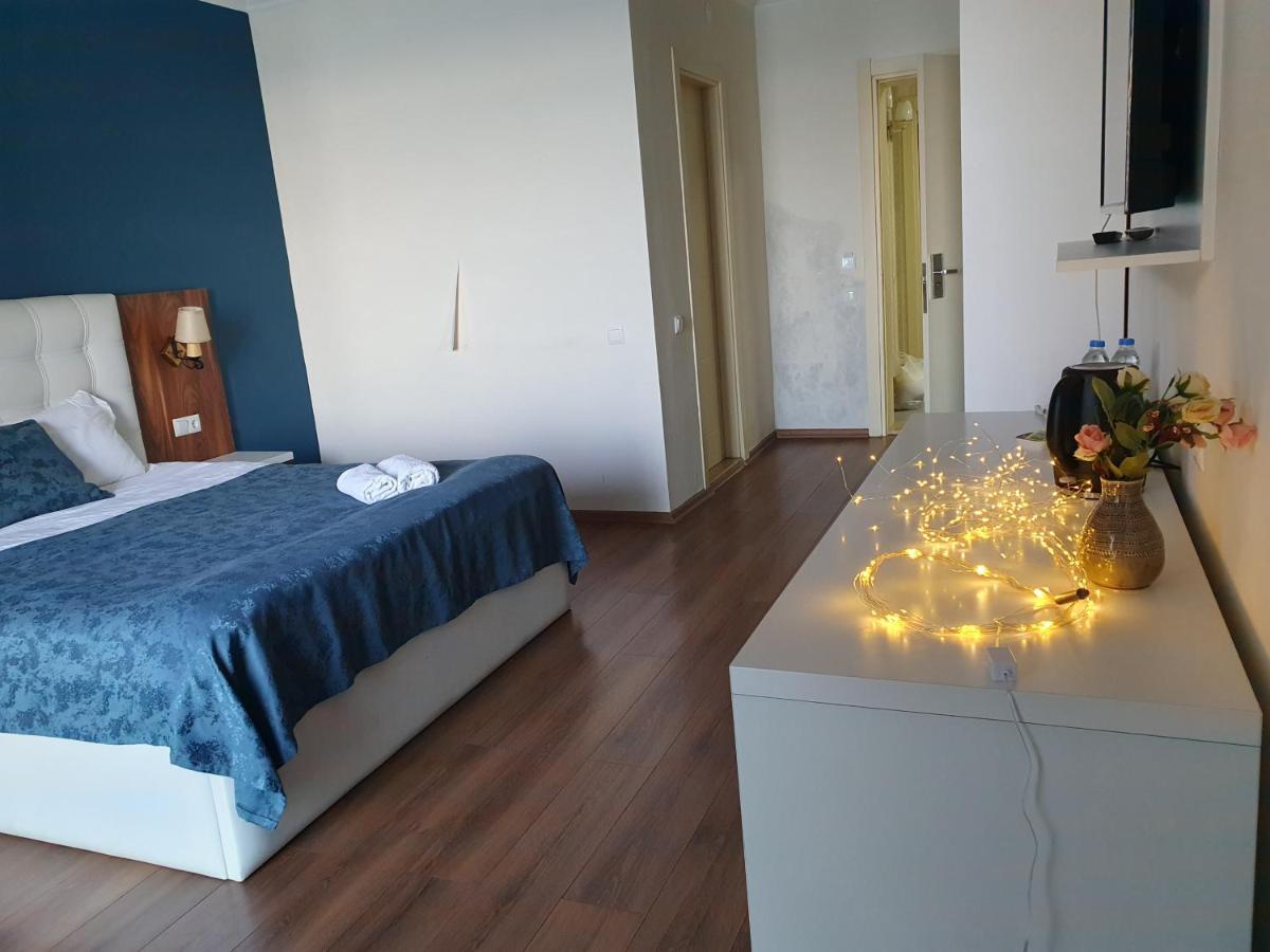 The Fresh Wave Hotel Батуми Экстерьер фото