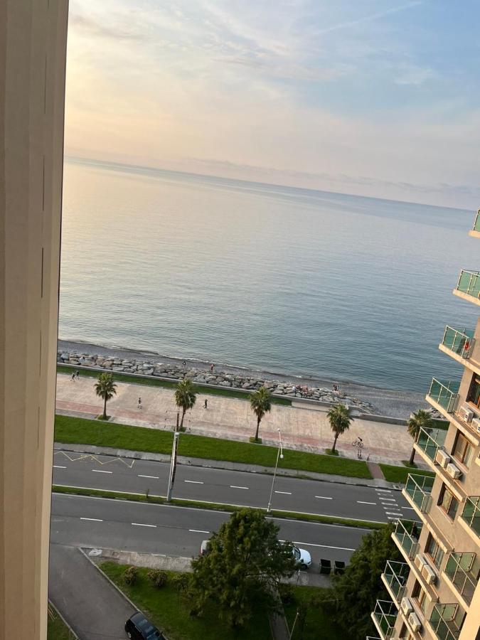 The Fresh Wave Hotel Батуми Экстерьер фото